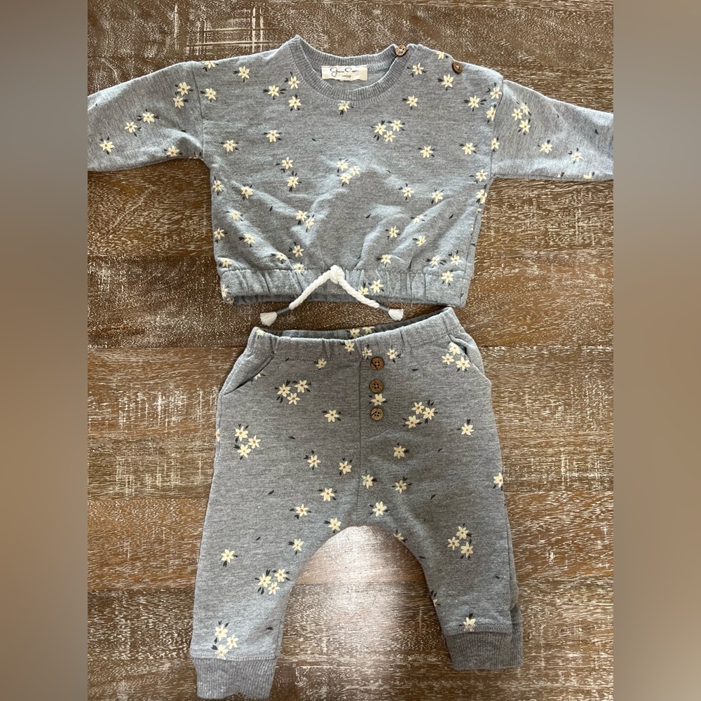 Matching jogger suit for baby girl 3-6 months